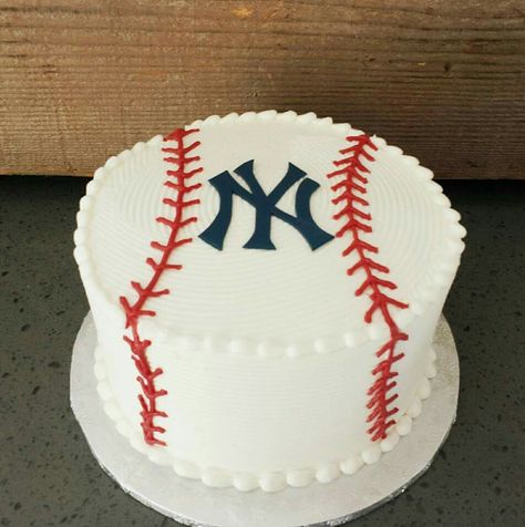 Yankees Cake Ideas, New York Yankees Cake Ideas, Ny Yankees Cake, Yankees Party Ideas, Yankee Birthday Cake, Yankees Birthday Party Ideas, Yankee Birthday Party Ideas, Yankee Baseball Cake, New York Yankees Cake