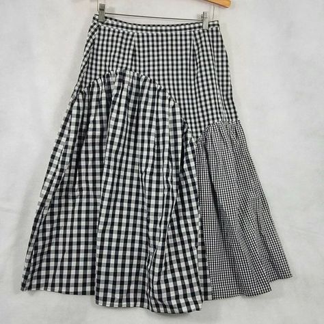 Sandy Liang Designer Gingham Midi A-Line Plaid Checker Skirt Size 6 -  NWT Sandy Liang Gingham, Gingham Maxi Skirt, Gingham Skirt Outfit, Fashion Inspo Spring, Gingham Skirt, Checkered Skirt, Maxi Skirt Outfits, Diy Skirt, Sandy Liang