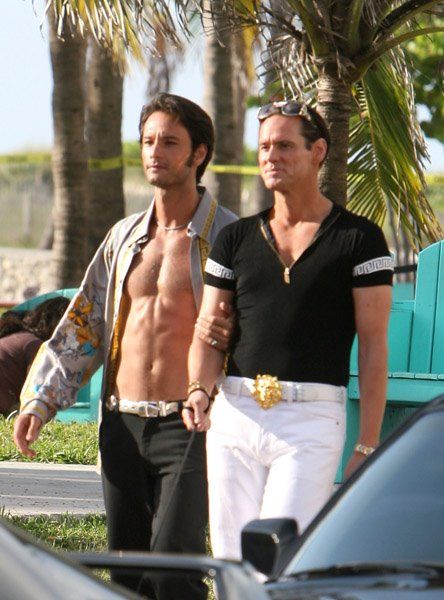 Rodrigo Santoro and Jim Carrey_ I love you Phillip Morris Phillip Morris, Rodrigo Santoro, Latin Men, Jim Carrey, What I Want, Error 404, Love Story, Movie Tv, Acting