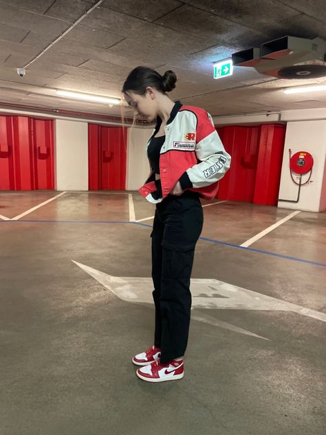 J1 Outfit Women, Jordan 1 Lows Outfit Women, Red Jordans Outfit For Women, Red Jordan 1 Outfit, Parking Garage Aesthetic, Outfit With Jordans, Red Sneakers Outfit, Jordan Outfits Womens, Black Shoes Outfit