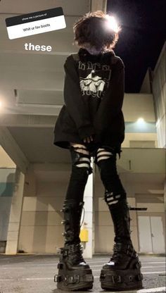 Edgy Grunge Outfits, Edgy Outfits Grunge, Cute Emo Outfits, Punk Style Outfits, Edgy Grunge, Mode Emo, Outfits Edgy, Scene Outfits, Alt Outfits