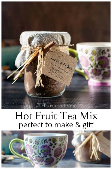 This hot fruit tea mix is a tasty way to warm up on a winter day and makes a great gift for family and friends during the holidays. #homemadegifts #masonjargifts #drinkrecipes Tea Blends Recipes, Homemade Food Gifts, Gift Jar, Easy Christmas Gifts, Diy Gifts For Kids, Mason Jar Gifts, Easy Diy Gifts, Fruit Tea, Cadeau Diy