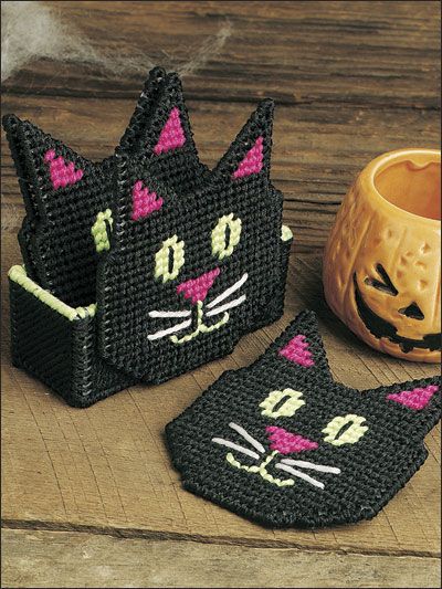 Black Cat Coasters  Technique - Plastic Canvas Crochet Cat Coasters, Skull Coasters, Halloween Plastic Canvas, Canvas Coasters, Plastic Canvas Coasters, Plastic Canvas Stitches, Plastic Canvas Ornaments, Plastic Canvas Ideas, Cat Coasters