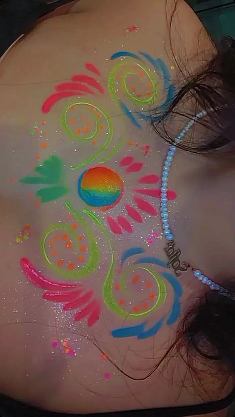 Glitter Bar, Neon Makeup, Neon Party, Facepaint, Face Painting, Art Inspiration, Neon, Glitter, Tattoos