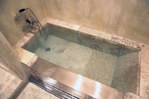 . Bath Tub Ideas, Custom Bathtub, Concrete Bathtub, Dream Bathtub, Shower Remodel Diy, Casa Hobbit, Small Shower Remodel, Bathtub Tile, Stone Bathtub