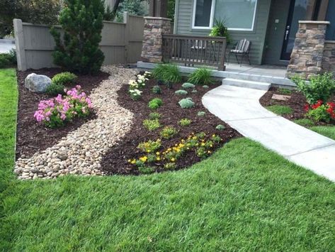 Rocks Garden, Landscaping Rocks, River Rock Landscaping Ideas, Glass Landscape, River Rock Garden, Tattoo Plant, Mulch Landscaping, River Rock Landscaping, Rock Landscaping Ideas