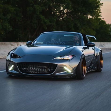 Vison Bored, Miata Build, Mx5 Mazda, Mazdaspeed 6, Small Sports Cars, Mazda Roadster, Car List, Mazda 3 Sport, Mazda 3 Hatchback