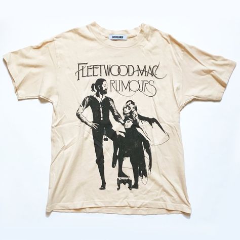 Daydreamer Cream 100% Cotton Made In Usa Midweight Loose-Fitting Tee With Fleetwood Mac Album Art. Size: Extra Small Chest Across Laying Flat: 18" Length From Shoulder To Bottom Hem: 23.5" Never Worn. New Without Tags. Fleetwood Mac T Shirt, Fleetwood Mac Merch, Mac Demarco Shirt, Fleetwood Mac Tshirt, Fleetwood Mac Tee, Fleetwood Mac Rumours, Fleetwood Mac Shirt, Rumours Album, Fleetwood Mac Rumors