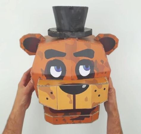 PAPERMAU: Five Nights at Freddy's - Freddy Wearable Cardboard Mask - Tutorial With Templates - by Te Digo Cómo Sun Mask Tutorial Fnaf, Fnaf Cardboard Mask, Fnaf Mask Diy, Wearable Cardboard, Freddy Mask Bully, Cardboard Mask Of Foxy Fnaf, Papercraft Mask Template, Freddy Mask, Papercraft Mask