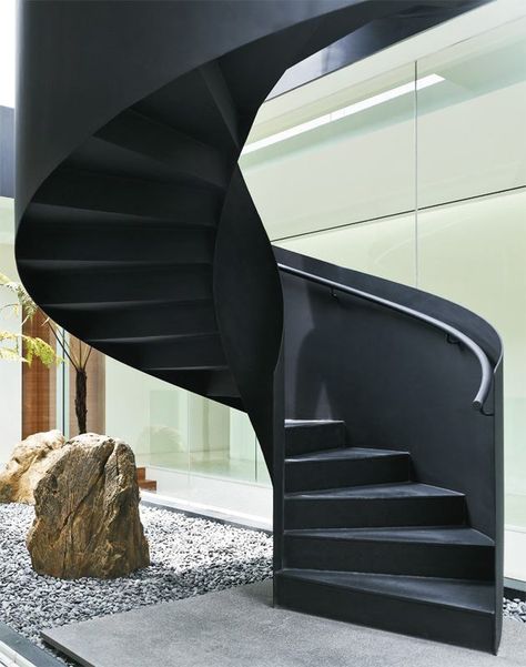 Architectural Designs Singapore Architecture, Bukit Timah, Interior Staircase, Escalier Design, Feng Shui House, House Deck, Modern Stairs, Spiral Stairs, Interior Stairs