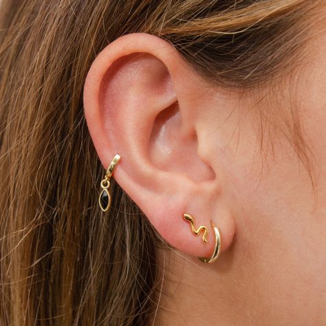 Let the serpent studs seduce you 🧷Sterling Silver 925 🌟Gold Plated . . . . . Multiple Piercings, Allergy Free, Gold Earrings Studs, Gold Plated Jewelry, Silver Earrings Studs, Gold Vermeil, Rose Gold Plates, Semiprecious Stones, Silver 925