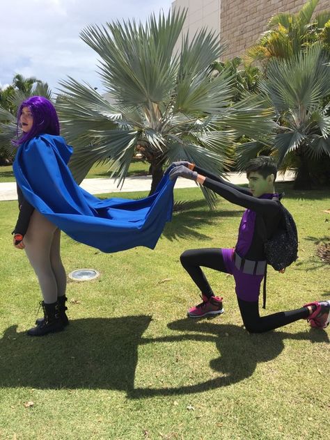 Beastboy And Raven Costume, Beast Boy And Raven Costume, Beastboy Cosplay, Raven And Beast Boy, Beast Boy And Raven, Raven Costume, Cosplay Men, Raven Beast Boy, Teen Titan