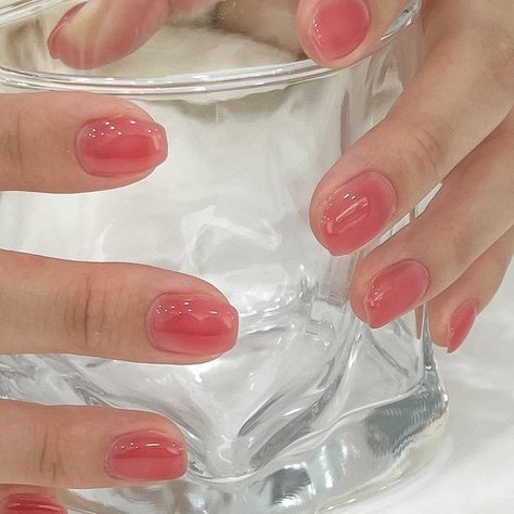 Jelly Colored Nails, Jelly Shellac Nails, Jelly Watermelon Pink Nails, Coral Jelly Nails, Korean Nail Ideas For Short Nails, Jelly Short Nails, Simple Jelly Nails, Short Jelly Nail, Aesthetic Jelly Nails