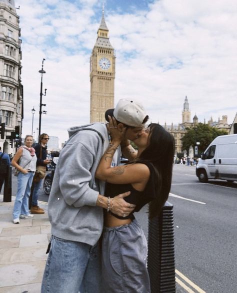 corbyn besson Football Wife, Elizabeth Young, London Couple, Couple Pfps, Footballers Wives, Relationship Aesthetic, London Aesthetic, Corbyn Besson, The Love Club