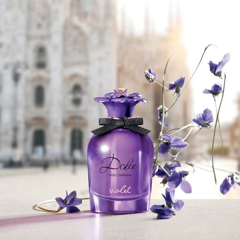 Dolce Violet Eau de Toilette - Dolce&Gabbana | Sephora Violet Perfume, Gabbana Dress, Shades Of Violet, Sephora Beauty, Better Homes And Garden, Dolce Gabbana Dress, Vanilla Fragrance, Luxury Fragrance, Beauty Inside