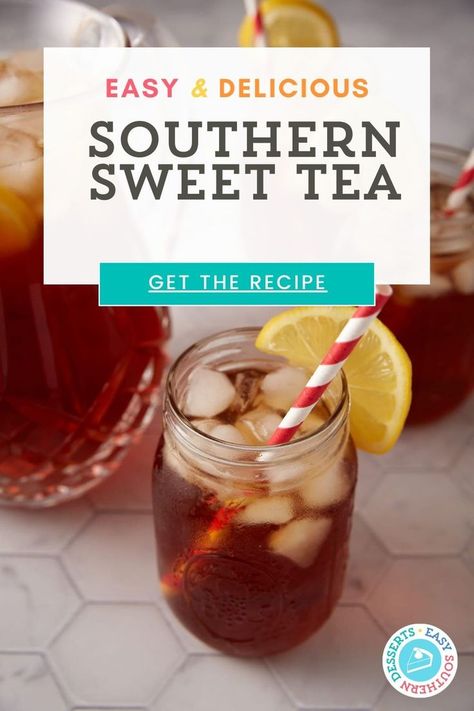 A glass of sweet tea with a lemon. Homemade Sweet Tea, Sweet Tea Recipe, Sweet Tea Recipes, Southern Sweet Tea, Southern Desserts, Comfort Food Southern, Easy Homemade Recipes, Sweet Drinks, Sausage Gravy