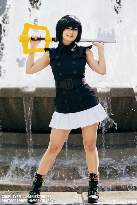 OMG And she made the cosplay from scratch! She's amazing! Xion is my favorite character from KH and i love that people are cosplaying her! I was thinking of doing a KH cosplay too! Either Xion or Kairi?? Kairi Cosplay, Shes Amazing, Kingdom Hearts, From Scratch, Favorite Character, My Favorite, I Love