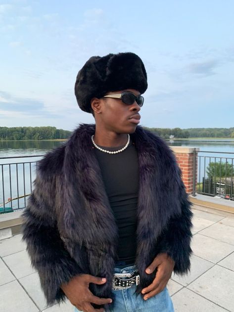 Fur Coat Outfit Men, Fur Hat Outfit, Fur Coat Outfits, Fur Hat Men, Boys Aesthetic Outfits, Fur Outfit, Fur Coat Outfit, Black Men Fashion Urban, Festival Outfits Men