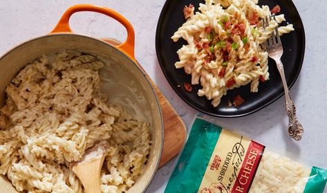 Unexpected Mac & Cheese Simple Macaroni And Cheese Recipe, Cheddar Recipes, Cheddar Mac And Cheese, Macaroni Cheese Recipes, Easy Macaroni, Trader Joes Recipes, Mac Cheese Recipes, Macaroni Cheese, Trader Joe