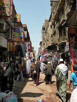 Cairo.    -sigh-  Two more weeks, my love, and I will return.  بعد أسبوعين، يا حبي، هأرجع Cairo Market, Life In Egypt, World Street, Interesting Place, Love And, Visit Egypt, Suspense Thriller, Egypt Travel, Old Street