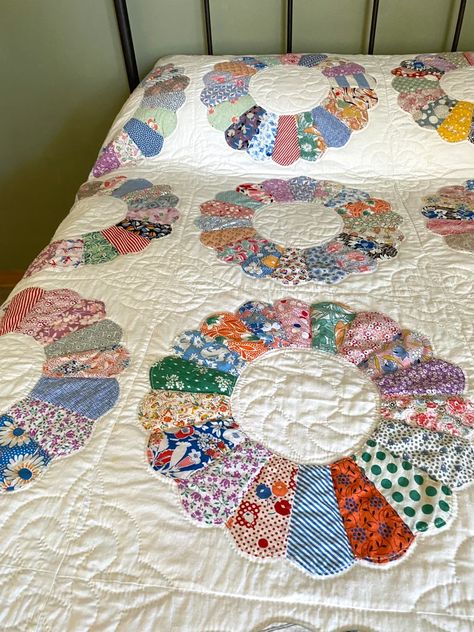 Vintage Dresden Plate Hand Quilted Quilt 1930s Fabrics | Etsy Vintage Flower Quilt, Antique Dresden Plate Quilts, Vintage Dresden Plate Quilts, Vintage Quilt Patterns 1930 Farmhouse, Vintage Quilts 1930s, Quilt Dresden Plate, 1930s Quilts, Vintage Quilt Fabric, Country Homestead