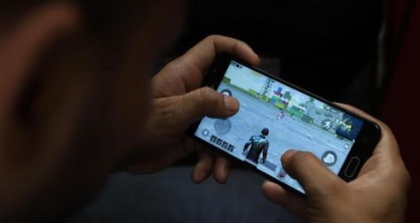 Tencent replaces hit mobile game PUBG with a Chinese government-friendly alternative #HohoMediaAgency #WebsiteDesign #DigitalMarketing Mobile Data, Typing Games, Pubg Mobile, Epic Games, Cloud Computing, News India, Mobile Game, Make More Money, News Games