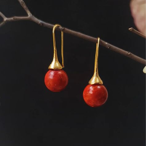 Red sponge coral, 18k gold plated. They are not available on the website, please DM for orders. 24£ #coralearrings #redgems #handmadejewellerygifts #handmadeearrings #madeintheuk #goldearrings #redgemearrings #trendyjewelry #newdesigns Sponge Coral, Gem Earrings, Coral Earrings, Trendy Jewelry, Boutique Jewelry, Handmade Earrings, Jewelry Shop, Gold Earrings, Not Available