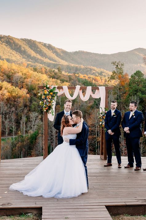 Fall Wedding at Mountain Mist Farm in Pigeon Forge, Tennessee | Samantha + Jeremy Pigeon Forge Wedding Venues, Gatlinburg Wedding, Tennessee Elopement, Realistic Wedding, Gatlinburg Weddings, Fall Mountain Wedding, Taylor Wedding, Tennessee Wedding Venues, City Wedding Venues