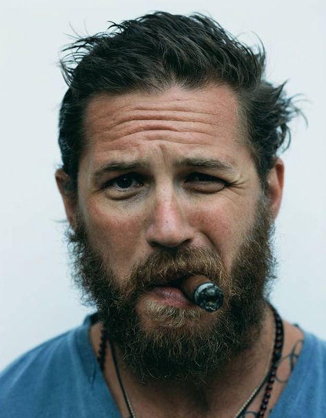 Here Are 8 Photos Of A Very Scruffy Tom Hardy Tom Hardy The Bikeriders, Tom Hardy Beard, توم هاردي, Edward Thomas Hardy, Tom Hardy Actor, Tom Hardy Photos, Bad Boy Style, Beard Tattoo, Celebrity Portraits