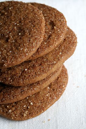 Chez Panisse Gingersnaps Ginger Snap Cookies Recipe, Ginger Snaps Recipe, Paris Kitchen, Ginger Snap Cookies, Giada De Laurentiis, Ginger Snaps, Soft Cookie, Egg, Orzo