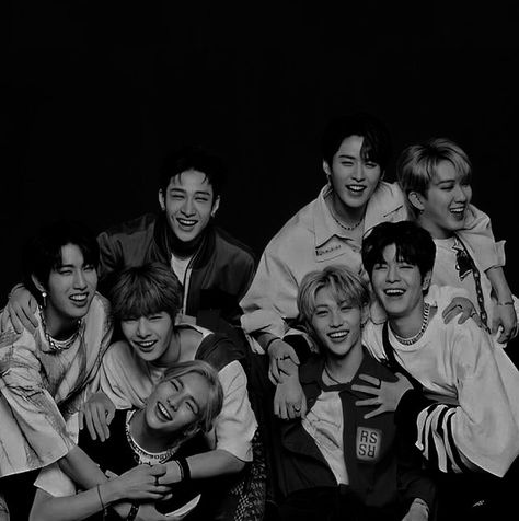 Black And White Color Aesthetic, Skz Widgets Black, K Pop Black And White, Stray Kids Black Aesthetic, Straykids Black And White, Skz Dark Aesthetic, Stray Kids Dark Aesthetic, Skz Black And White, Stray Kids Black And White