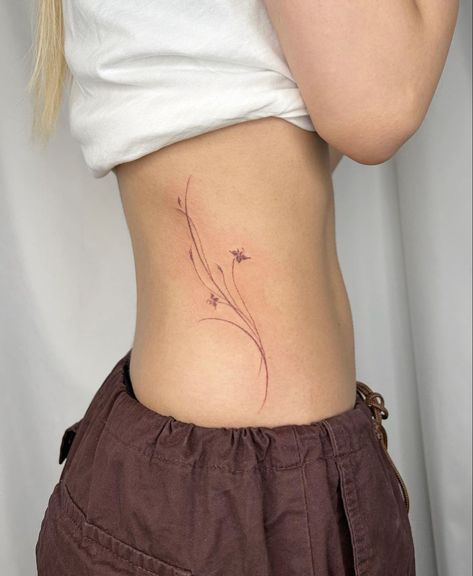 Petite Tattoos, Discreet Tattoos, Dainty Tattoos, Spine Tattoos, Subtle Tattoos, Minimalist Designs, Elegant Tattoos, Little Tattoos, Simplistic Tattoos