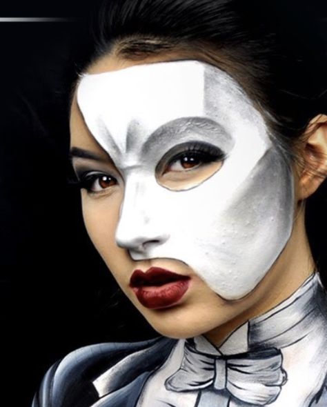 Phantom Of The Opera Makeup, Halloween Party Makeup, Monster Makeup, Face Art Makeup, College Board, Art Makeup, Slay All Day, Cosplay Characters, Up Halloween