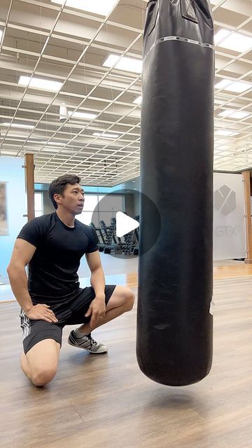 Kick Workout, Muay Thai Training Workouts, Kickboxing Workout Video, Workouts Routines, Chess Moves, Bodybuilding Workouts Routines, Muay Thai Training, Kickboxing Workout, Krav Maga