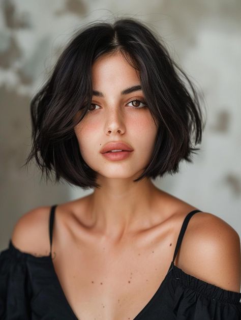 Explore the Elegance of the Italian Bob Haircut Medium Length Wavy Hair, Wavy Bob Haircuts, Square Face Hairstyles, Oval Face Haircuts, Oval Face Hairstyles, Asian Short Hair, Color Caramelo, 짧은 머리, Cornrow Hairstyles