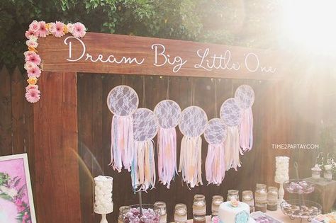 Dream catcher table backdrop from a Dream Catcher Baby Shower via Kara's Party Ideas | KarasPartyIdeas.com (39) Flower Box Centerpiece, Dreamcatcher Baby, Bohemian Baby Shower, Dream Shower, Dream Big Little One, Chic Baby Shower, Bohemian Baby, Baby Shower Invitaciones, Boho Birthday