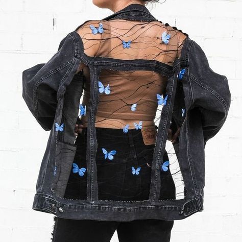 Стиль БОХО-ШИК - мотив свободы твоей души | VK Butterfly Jacket, Ropa Upcycling, Blue Butterflies, Denim Diy, Fashionista Clothes, Upcycled Fashion, Unique Clothing, Mode Inspo, Refashion Clothes