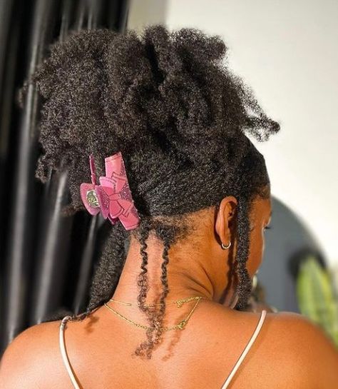 Natural Hair Goals, Natural Hair Aesthetic, Type 4 Natural Hairstyles, Type 4 Hairstyles, Type 4 Hair, Clip Hairstyles, Quick Natural Hair Styles, Long Natural Hair, Beautiful Natural Hair