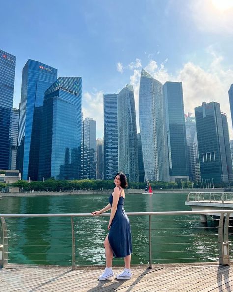 Singapore Spot Photo, Singapore Outfit Aesthetic, Sg Outfit Ideas, Singapore Trip Outfit Ideas, Outfits To Wear In Singapore, Singapore Summer Outfit, Singapore Trip Outfit, Singapore Style Outfits, What To Wear In Malaysia