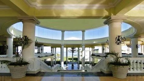 Jamaica Wedding Venues, Grand Palladium Jamaica, Lady Hamilton, Jamaica Resorts, Jamaica Wedding, Montego Bay Jamaica, Jamaica Travel, Tropical Resort, Spa Offers