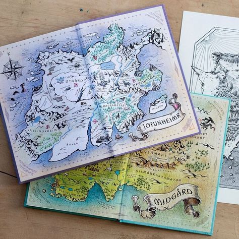 Maps From Fantasy Books, Fantasy Map Journal, Sketchbook Map Ideas, Maps Of Fantasy Worlds, Cool Maps Design, Book Maps Illustration, Fantasy Map Watercolor, Fantasy World Journal, Fantasy Art Journal