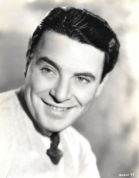 George Brent George Brent, Portrait Photos, Portrait Photo, American Actors, Famous People, Vintage Men, Gentleman, Broadway, Hollywood