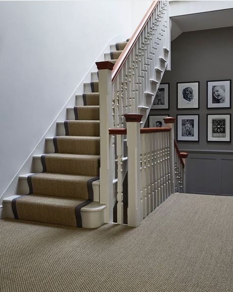 Striped Carpets, Sisal Carpet, Interior Design London, Natural Carpet, Natural Flooring, Hallway Design, Interiors Dream, Natural Fibres, Helping Hand