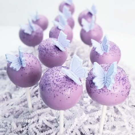 Butterfly Cake Pops, Purple Butterfly Party, Butterfly Baby Shower Cake, Purple Cake Pops, Butterfly Tea Party, Purple Butterfly Cake, Purple Desserts, Butterfly Themed Birthday Party, Butterfly Theme Party