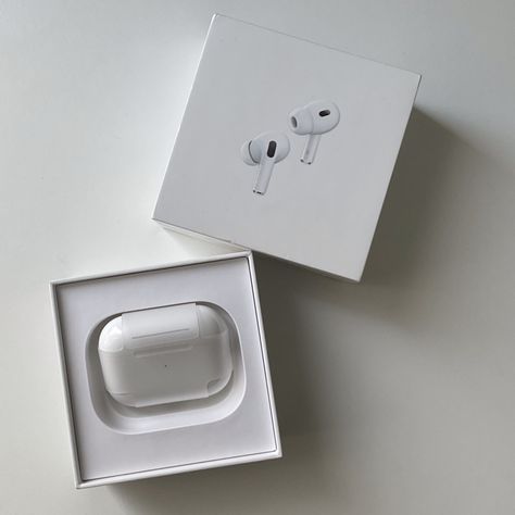 Airpods 3rd Gen Aesthetic, Airpods Pro Aesthetic, Airpods Aesthetic, 2 Aesthetic, Apple Pro, Apple Air, Iphone Photo, Air Pods, Iphone Photos