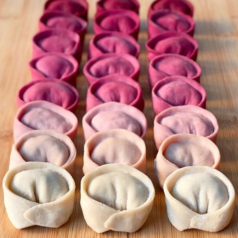 Savory Pink Food, Pink Dumplings, Rainbow Dumplings, Mandu Korean, Dumpling Party, Pink And White Ombre, Rose Salt, Red Radish, Pork Mushroom