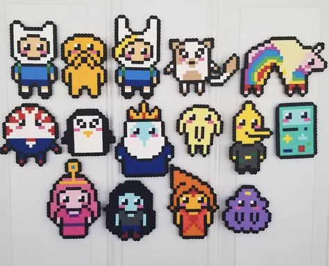 Adventure Time Perler Beads, Small Birthday Party, Perler Bead Designs, Small Birthday Parties, Door Office, Cartoon Home, Door Magnet, Party Favors Wedding, Pixel Beads