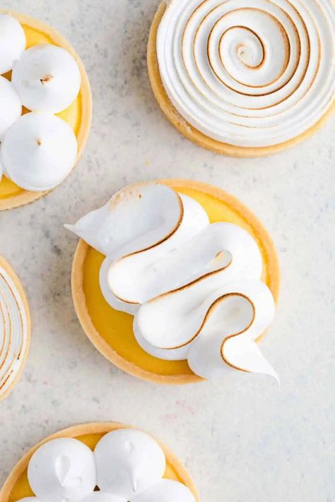 Mini Lemon Meringue Tartlets (Tartelettes Citron Meringuée) - Baker Street Society Small Lemon Tarts, Deli Display, Lemon Meringue Tartlets, Mini Lemon Meringue Pies, Lemon Tartlets, Mini Tart Recipes, Lemon Tarts, Lemon Meringue Tart, Cake Snack