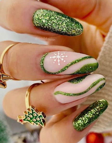 95+ Christmas Nail Designs To Rock This Winter! - Blush & Pearls Christmas Nail Designs Acrylic Almond, Green Glitter Nails Christmas, Green Glitter Nail Art, Light Green Christmas Nails, Green Glitter Nail Designs, Green And Silver Christmas Nails, Christmas Nails2022, Grinch Nails Designs, Green And Silver Nails