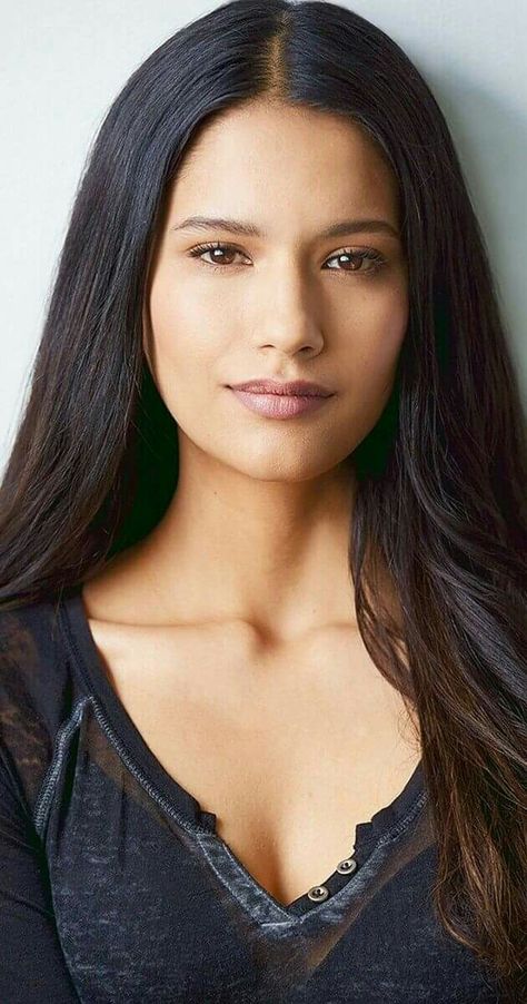 Native American model Tanaya Beatty, American Indian Girl, Photo Portraits, Native American Photos, Native American Peoples, American Beauty, Native American Indians, American Women, Beautiful Eyes